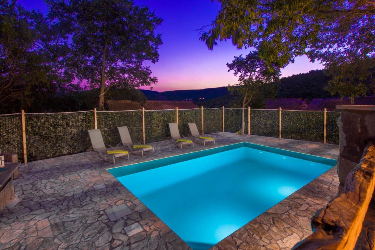 Luxury House Ivan With 4 Bedrooms *
